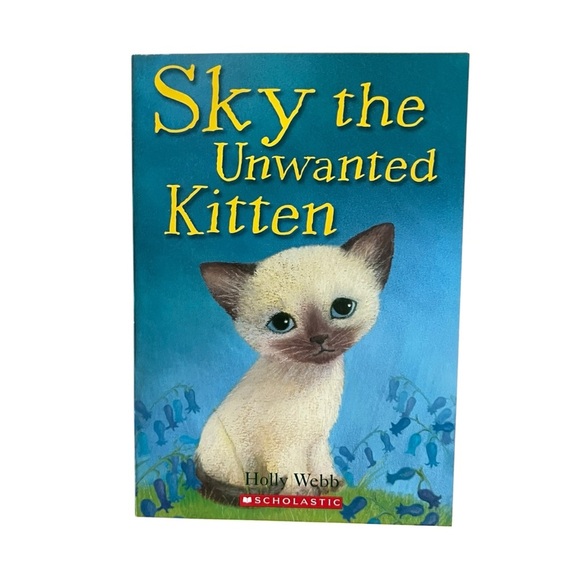 Scholastic Animal Stories Book Set - Picture 4 of 12